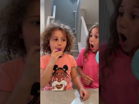 Is that a real lipstick 💄 😂❤️