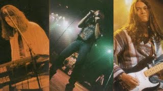 Download lagu DEWA 19 - Mahameru (official foto video) mp3