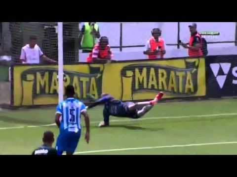 Gol Goiás 1x0 Crac - Imagens: PFC (GLOBO)