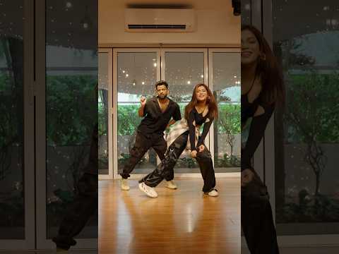 Kinni kinni 🕺🏻🌸 || Ft. Shahzeb || Nagma Mirajkar #Shorts #Dance #NagmaMirajkar