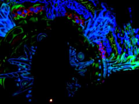 In the Dark-House mix by Ronn-e & Bahb @ Groove Suite for O Face Sundays in Portland Oregon