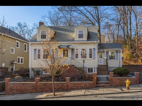 260 Fulton St, Medford MA - Judy Sousa - Tel 781-956-6945