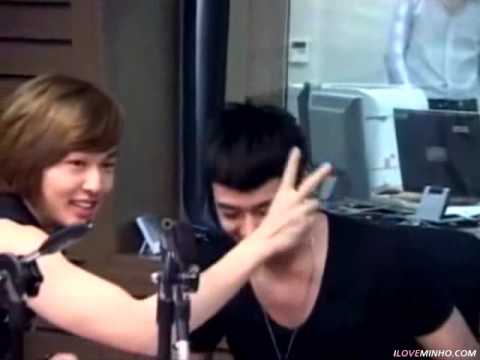 100805 shimshimtapa - Minho lose Rock/Paper/Scissors