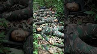 Download lagu 🫣🫣🐍 Come on, wake up quickly, Mr. TNI, there is a deadly snake beside you‼️‼️‼️#shorts #tni #viral mp3 Download lagu 🫣🫣🐍 Come on, wake up quickly, Mr. TNI, there is a deadly snake beside you‼️‼️‼️#shorts #tni #viral mp3