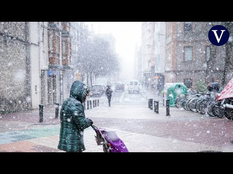 AEMET y la DGT están de acuerdo: España sufrirá días intensos de tormentas y nieve. Así te puede ayudar el iPhone