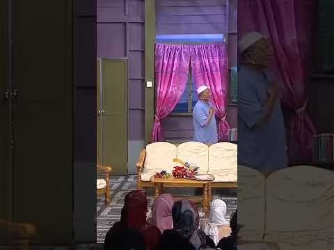 Lawak...Tapan Tak Nak Ni..Tapan Nak taik😂😂😂