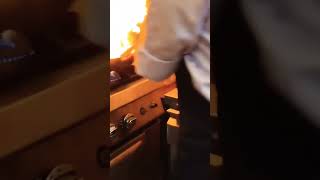 Download lagu Story wa 15 detik aktifitas memasak di dapur restoran mp3 Download lagu Story wa 15 detik aktifitas memasak di dapur restoran mp3