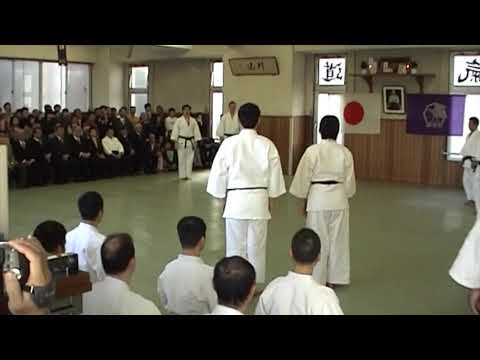 Kihon waza demonstration – Yoshinkan Aikido honbu dojo, Tokyo, Japan.