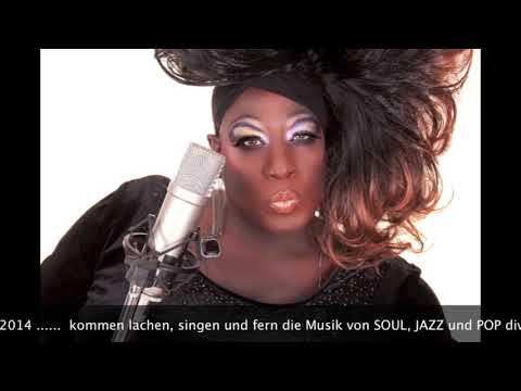 Effie Izora Drag Queen perfomer