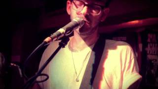 Male Bonding - Before It&#39;s Gone (LIVE VIDEO)