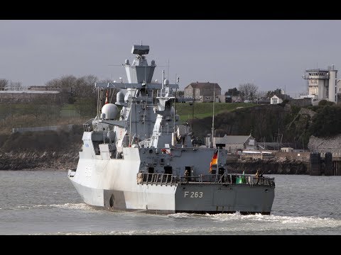 GERMAN NAVY CORVETTE FGS OLDENBURG F263 ENTERS DEVONPORT AT MOUNT BATTEN JETTY 29th November 2019