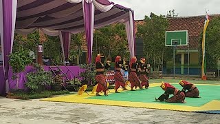 Download lagu Atraksi Seni beladiri SMK Muhammadiyah Tumijajar mp3