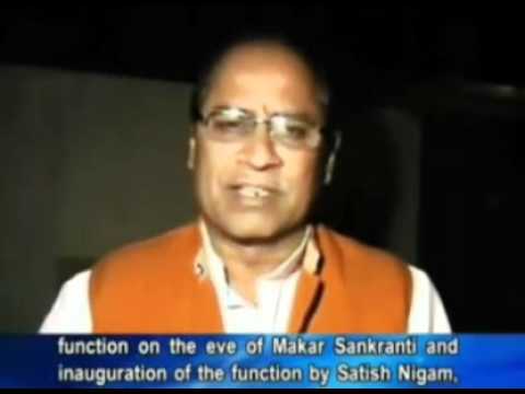 Bar girls lure voters for Samajwadi Party   Video   The Times of India