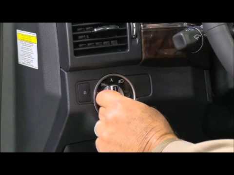 Mercedes-Benz Instructional Video: Using the Exterior Light Switch