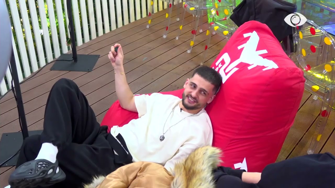 “Imagjino të bëjë motra jote ndonjë vajzë”/ Gimbo dhe Selin bisedojnë për familjen