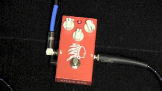 Video thumbnail for Sioux Guitars Villa Ave. Distortion Effect Demo by drowninginguitars