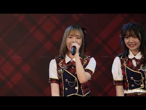 BNK48 Khamin - เสียงของใบไม้ @ BNK48 13th "Iiwake Maybe" Roadshow Mini Concert [4K 60p] 230429