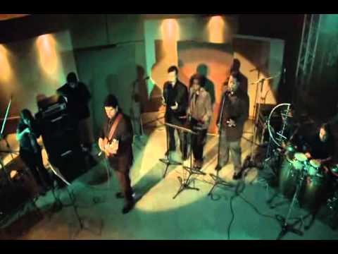 Com Toda Força Do Amor video