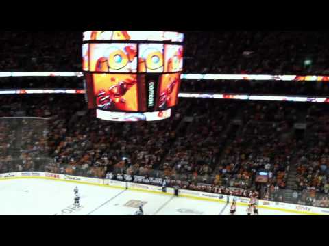Flyers vs. Canucks 10/12/11 Goal 2