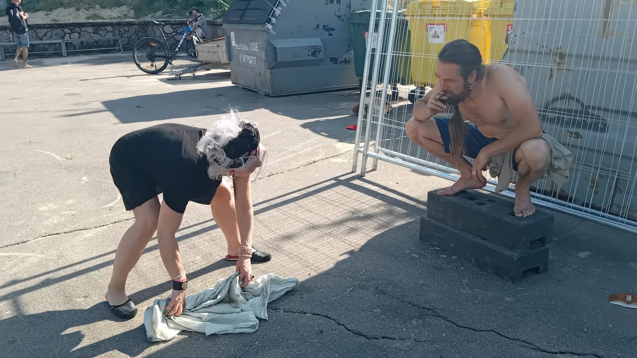 Agresīvais matriarhāts - atriebība par vīriešu izlaidību.