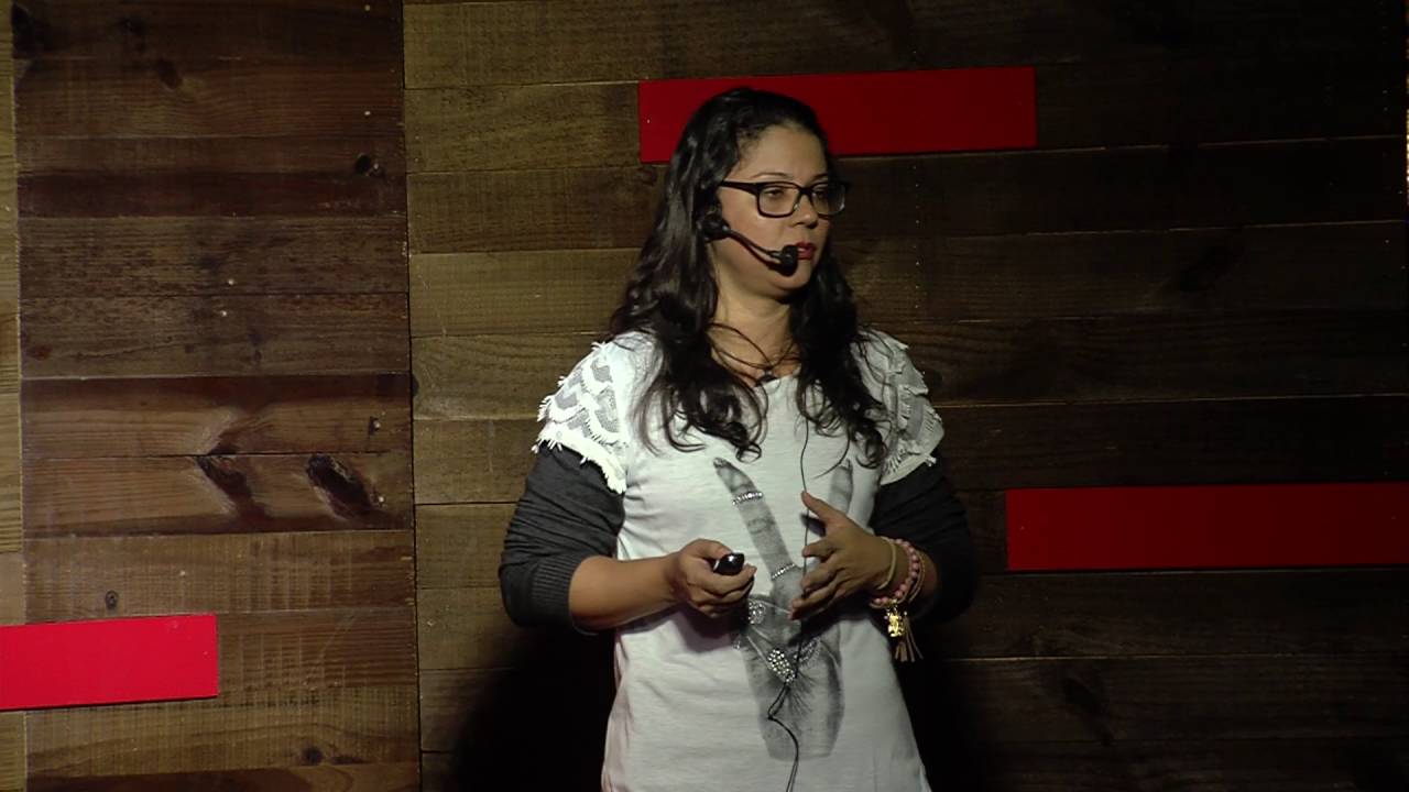 Aging as fate | Márcia Tavares | TEDxLaçador