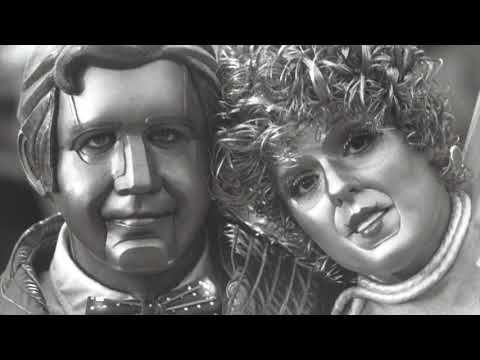 In The Know: Midnites for Maniacs - Heartbeeps