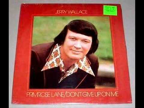 Jerry Wallace Sings 'There She Goes.'