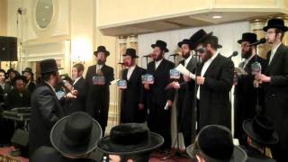 שראגי גסטטנר שר עם מקהלת מזמרים ב-RCCS חלק 1/2