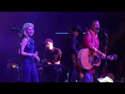 Roger Clyne & the Peacemakers