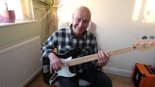 Video thumbnail for Fender (Mexico) Jazz bass guitar, reviewed by Michael@michaelsguitarreviews by Michael's Guitar Reviews