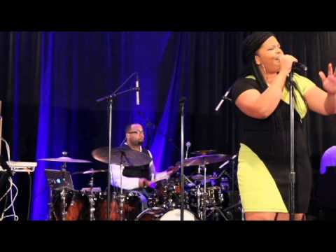 Brandon Williams feat  Anesha ~I Love You (Live)