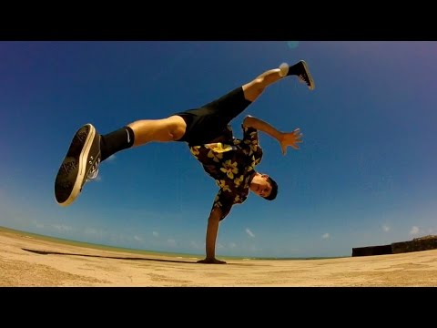 B.boy Jonas Flex Breaking in Beach [Supreme Boyz Crew] 2017