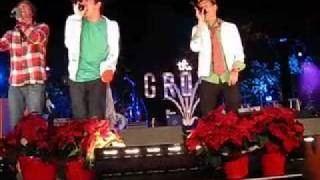 Varsity Fanclub - It&#39;s Christmas Again