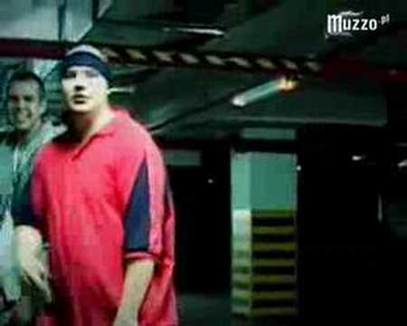 Sha i Czu - W tym miejscu (teledysk tygodnia w Muzzowizji)