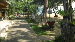 preview picture of video 'Inna Sindhu Beach Resort (Sanur) and Bharata Dewata Bungalows (Candidasa)'