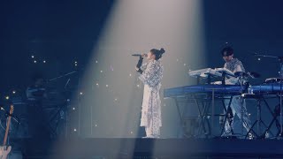 that angelic voice was kill me inside while bigsmile - YOASOBI「優しい彗星」 from 初有観客ライブ『NICE TO MEET YOU』2021.12.04@日本武道館