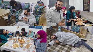 Download lagu ادم سخف وعزيزة وصال وعلي مخلوعين مفهمو والو الله يحضر السلامة🥲 mp3