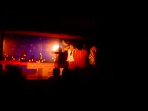 ...Y como se llama la obra? 56