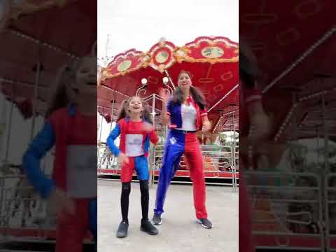 Arlequinas dançando no carrossel 🎠 #desenrolabatejogadeladin #dance #masudinha #arlequina