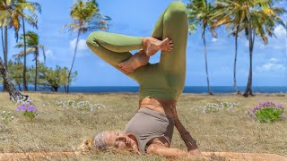30 Min Yoga Flow | Total Body Intermediate Yoga To Improve Strength, Flexibility & Balance