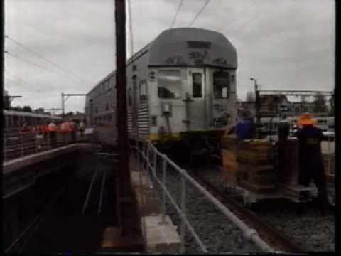 Cityrail - Derailment near Central (Sydney) in 1994 News footage