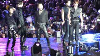 Download lagu 221112 Despacito - The Boyz (Music Bank Chile) mp3