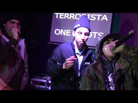 mancha terrorista en vivo en el lanzamiento del disco de la clonacion la replica