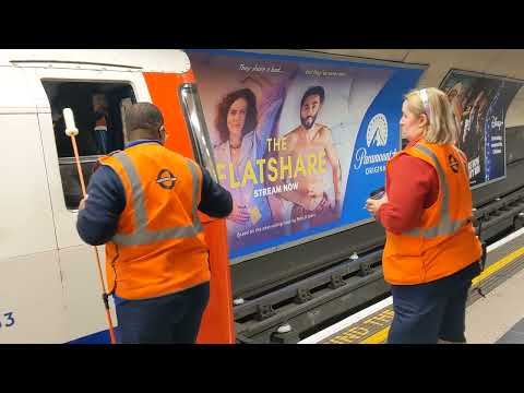 how to safely retrieve something dropped on London Underground tracks.