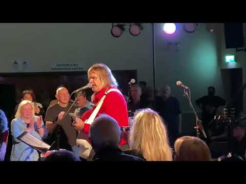 MIKE PETERS (THE ALARM) “ABSOLUTE REALITY “
