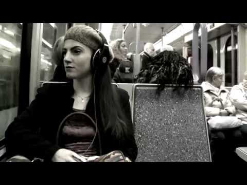 Feel Or Die / Hisset Yada Öl - Kurzportrait Hülya