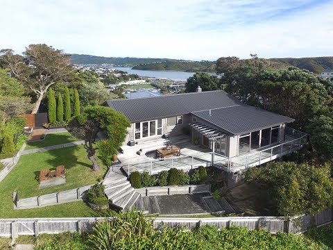 SOLD - 38 Kiriwai Road, Paremata