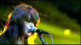 I Wish I Was Someone Better live - Blood Red Shoes