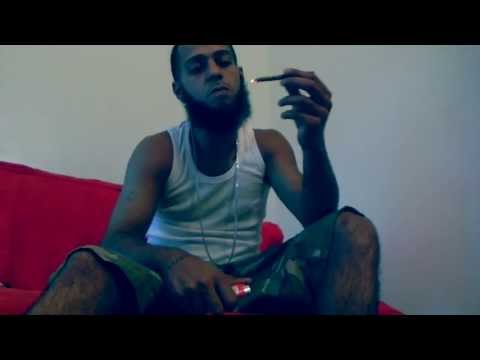 Mikey Moolah - Red Beam Freestyle OFFICIAL VIDEO