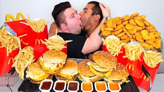 [閒聊] 看美食吃播主 看著肚子也會跟著餓嗎?